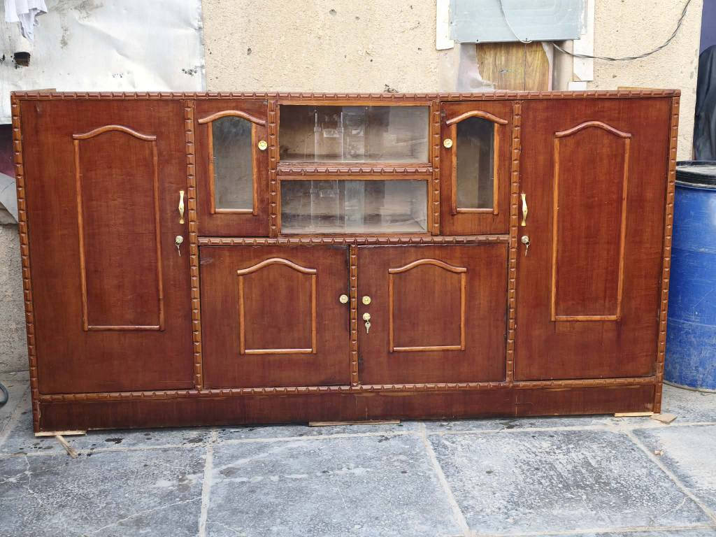 بوفيه مترتين ونص اخت الجديده كل نقص مابيه 

‏‪0783 230 5445‬‏ ديوانية, القادسية
