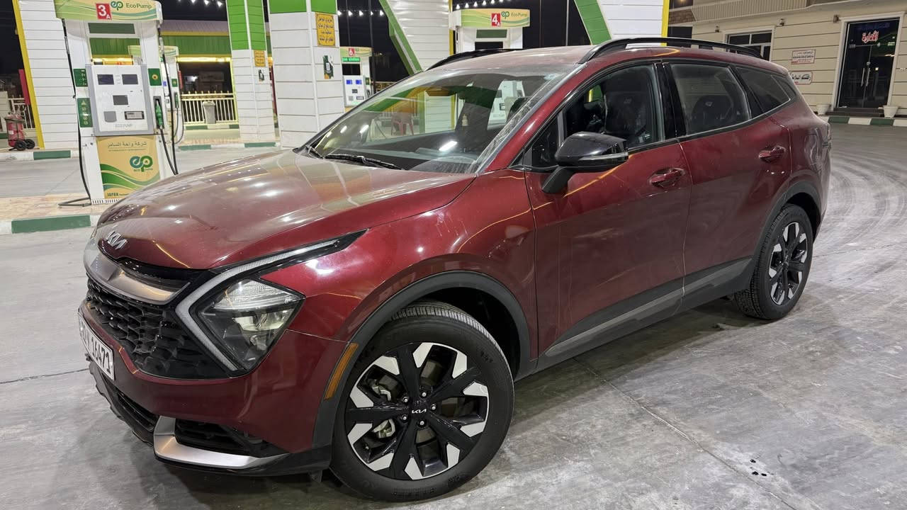 كيا سبورتج 2024  X-line رقم أربيل ترقيم ودخول
جديد شهر الثامن قبل 6 اشهر داخله العراق 
سيارة باسمي (وكالة او تحويل ) حاضر 

ماشية 31 mi 
  وارد أمريكي حادث امامي دعامية وبنيد بنيد نفسه بلادي موضح بالصور وقبق الجنطه بي كلير امريكا فقط بدون ضربه 
 ايرباك دركه فقط ومرجع بلادي 
 مواصفاتها
 محرك 2500
بصمة : تشغيل - ابواب -
 شاشة كبيرة متصل  دجتل كامل 
كيجات الكترونية متغيرة حسب الوضعيات انظمة القيادة : سبورت - سمارت - 
الاضواء ترحيب عند الاقتراب مع ترحيب داخلي عند الصعود او المغادرة
. شحن وايرليس
هيتر امامي بلكشنات
 منافذ تايب سي عدد 3 / 2 في الكشنات ومنفذ يو اس بي ومنفذ جداحة
هاند بريك بصمة
 اوتو هولد
. فول رادارات امامية وخلفية وجانبية
مانع اصطدام امامي - خلفي وحساسات
 تحديد مسار ذكي
 قيادة أليه ذكية
إطفاء ذاتي عند التوقف 
نضام نزول المنحدرات 
 نقطة عمياء
 كروز سرعة. تدفئه كشنات 
كشن السائق كهربائيّ 
 اشاير بالمري
 تشغيل عن بعد 
بصمه عدد 2 
شاشة لمس متغيرة لتحكم ب الميديا او لتبريد
. ستيرن فول تحكمات
وبعد بيها مواصفات
السعر 198 وبيها مجال مكانها عماره 
تواصل على الرقم فقط ‭0775 850 6059
