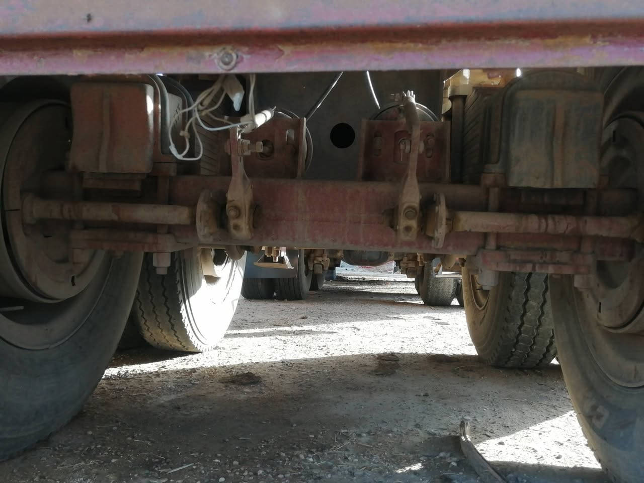 السلام عليكم عربانه المانيه البيع ربطه 16 ودناكير 14 ذرعه 30 طولها 7وربع   بيها تايرات مال وكفه كاملات مكان العمارة
***********
اني مكلف بنشر
