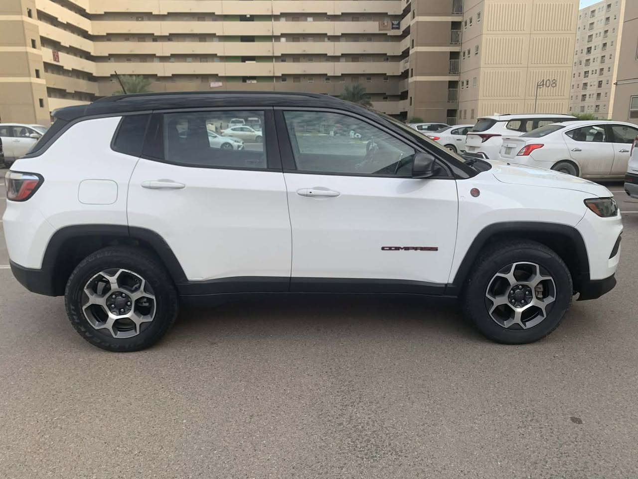 ⸻

السلام عليكم 🌿
🚗 سيارة للبيع السعر 155 وبيها مجال 
جيب كومباس وارد امريكي موديل 2022
فئة Trailhawk
لونين (two color) 🎨
محرك 2400 cc
📍 الرقم: بغداد
📍 الموقع: مجمع بسماية
السيارة بيها حادث ( بنيد ودعاميه مبدل صور الحادث موجودة ضمن الصور للتوضيح الكامل)✨ مزودة بسونار
📞 للاتصال عالواتساب 
***********
