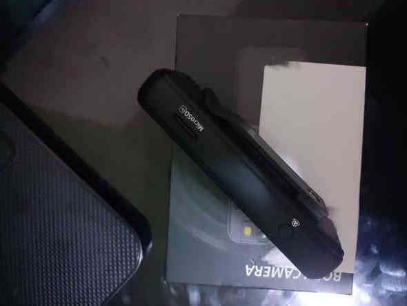 السلام عليكم
كامرا جديده نوع BODY 
الدقه 2k 
الكامرا قلابه ١٨٠ درجه 
يعني تصير من كدام ومن وره 
الذاكره 64كيكابايت 
بيه منفذ رام 
وتكدر تعلكه بلملابس وبيه مغناطيس من الخلف 
للتواصل واتساب : ***********.
العنوان ميسان .
السعر 40وبيه مجال
توصيل 10 لكل المحافظات
