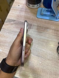آيفون ١٦ برو ماكس • ٢٥٦ • بطارية ٩٤