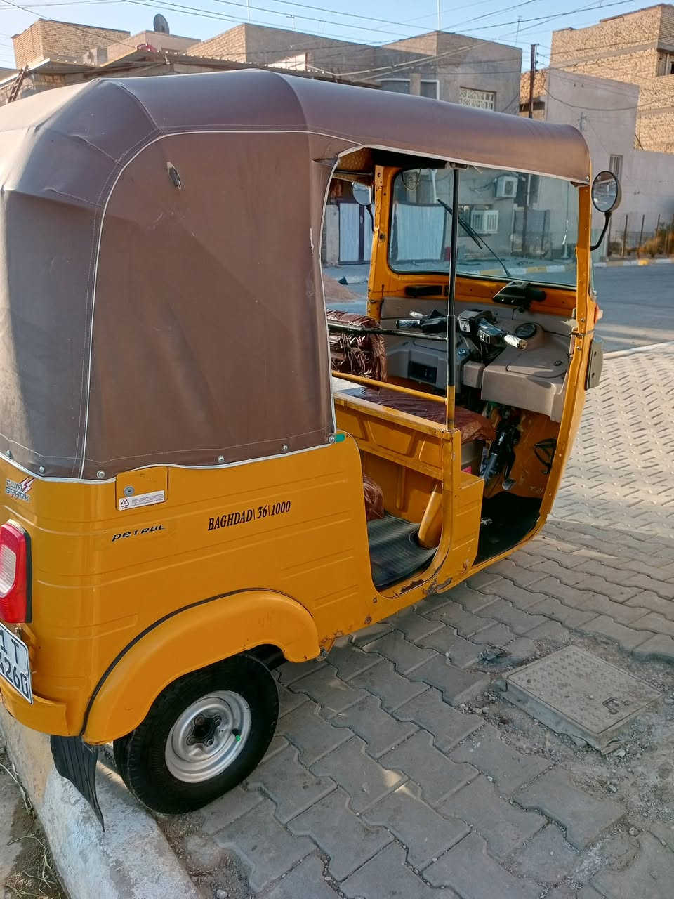 السلام عليكم تكتك للبيع مديل 20 
بسمي رقم انكليزي بغداد 
العنوان بغداد الحسينيه خدمات مصقط
رقم الهاتف ‏‪***********‬‏
السعر 7  وبيه مجال
