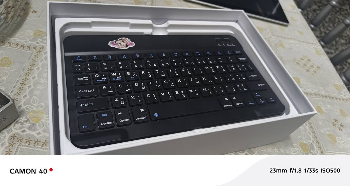 ايبادات للبيع اوتيتوا كامل وجديد صارلي شهر من اخذته سعر ٧٥ والايباد ايفون, 4سعرة ٦٠ للاتصال ***********
