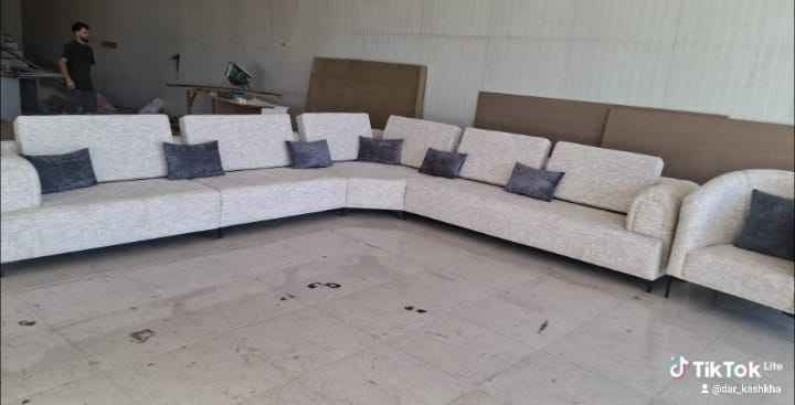 #موبليات_ايليا_للاثاث
يوجد ديوان+تخم  حسب طلب + كاونتر+غرف نوم
تفصال حسب المتر  شغل درجه اولى شغل ايد نشتغل جميع موديلات 
معروضات بل صوره متوفر اي واحد تريد موجود راسلن خاص يوصلك سعر تفاصيل
.
.
.
عنوان كركوك واسطي تقاطع شارع عبد الرحمن
رقم /*********** كركوك, العراق
