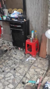 والرحمه اغراض محل حلاقه للبيع للاستفسار الاتصال ب الرقم 07822150531 مو...