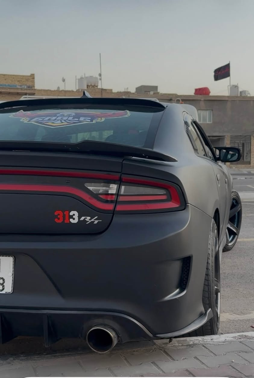 RT 5700       سيارة فول تزويد
 
اكسل قفل 
شوته رياضي 
كام شفت 6400 الساره صاروخ 🚀 
دركات ار بي ام  ساره هواي صارف عليه  مكان العماره  السعر  185 بيه مجال قليل  رقمي واتساب فقط *********** Singapore
