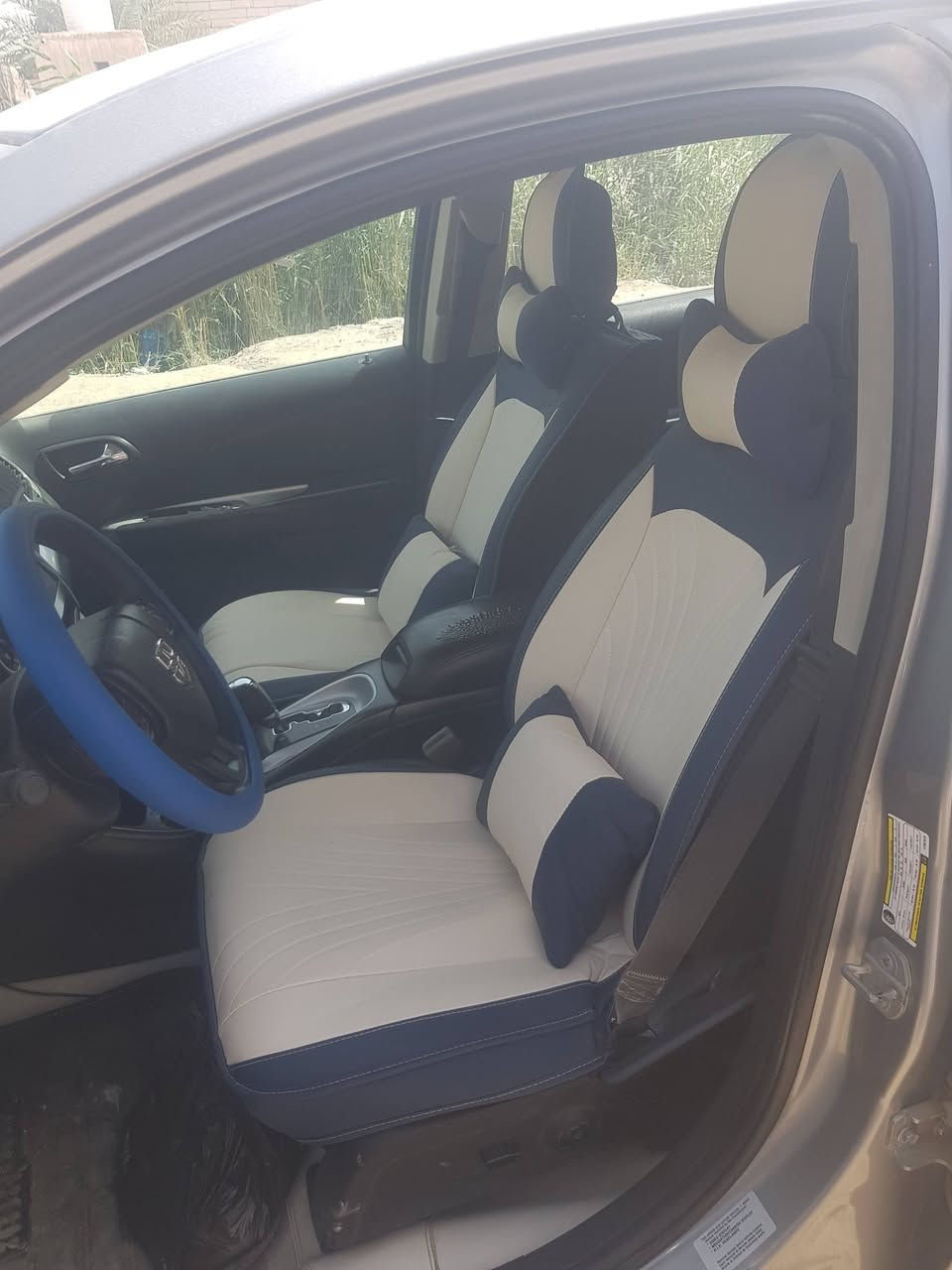 دوج جورني موديل ١٥فول مواصفات ماعدا الفتحه
Sxt
راديو هيمي اربع خطوط

 مكينه ٦ سلندر
 ٣ قطع تبريد
السعر ١٢٥ بيهه مجال 

0783 194 4902

***********
