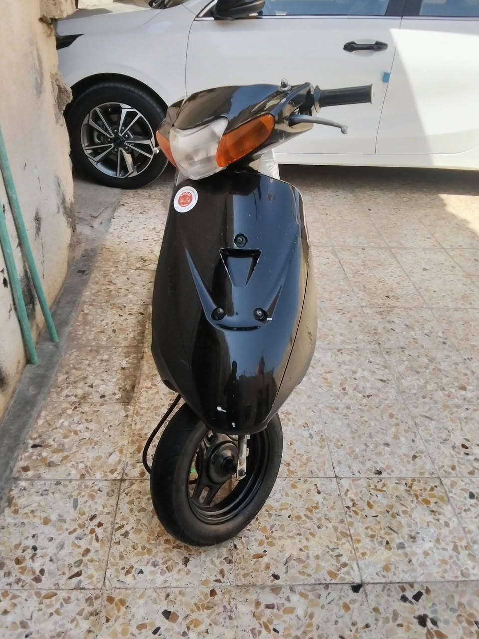 السلام عليكم دراجه سوزوكي للبيع سعر 325 وبيها مجال رقم الهاتف ***********

