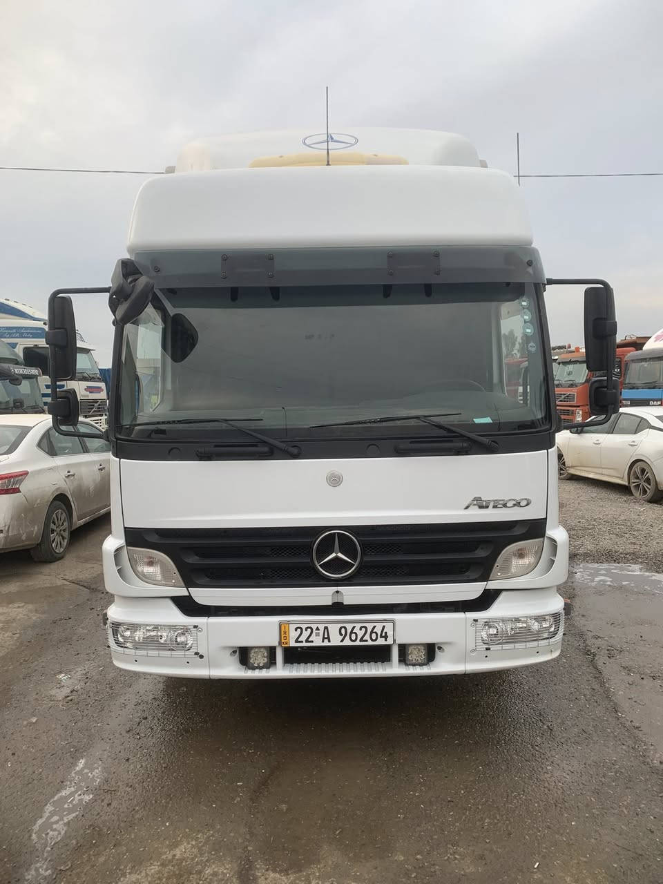 اتيكو حجم 818 كير عادي 6 نمرة محرك 4 سلندر و 6 برغي بوكس حافظة طول 6.20 متر نظيفة كلش ومكفولة كفالة عامة فحص وهزة ورقم جديد وتخم تاير جديد وبدون صبغ 
وكير ومحرك واكسل وشاصي وقمارة بشرط

موديل / 2009

السعر / 260$

اوقات الاتصال من ساعة 9:00 صباحاً حتى ساعة 8:00 مساءاً

***********
***********
***********

عنوان / كركوك شارع المطار مقابل جسر واحد حزيران

معرض الرافدين المركزي للسيارات الثقيلة
