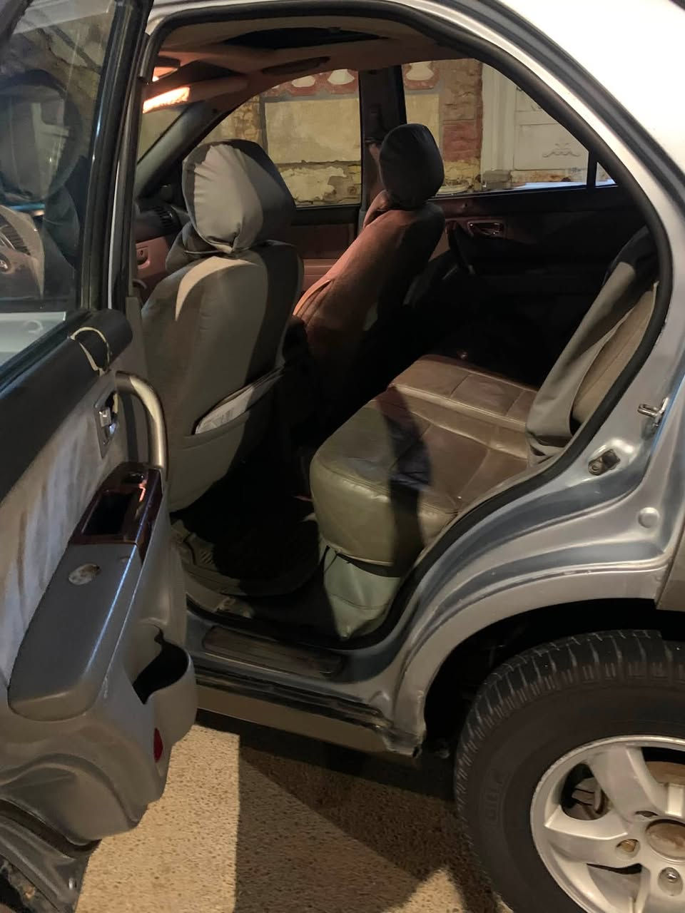 السلام عليكم سياره سورنتو مديل 2006 مكينه
6بلادي تحكمات ستيرن فتحه سقف كشنات كهرباء رقم بغداد  رقم نكليزي وبسمي تحويل ثاني يوم كهربائيات شغاله من عده تبريد بس غاز  لبيع او  مراوس  80وبيه مجال حك جيه ***********
