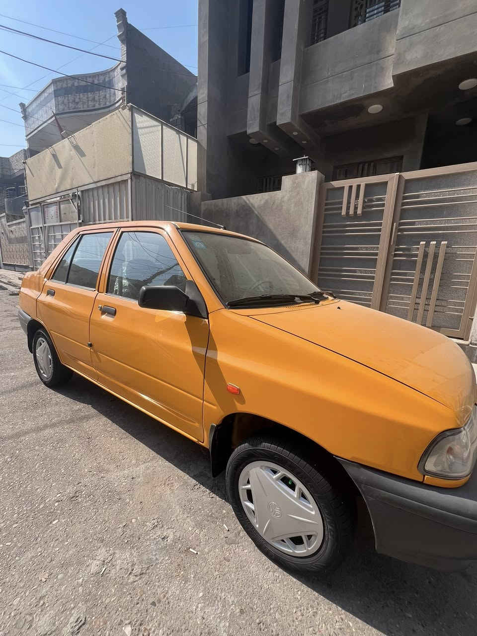 السلام عليكم معروضه للبيع او مراوس موديل 24مكفوله بدون ضربه ولا صبغ ولا تبديل مكينه وكير خير من الله كفاله شواصي شركه تخم تاير جديد… اي نقص مابيه رقم بغداد نكليزي وهزه جديده ومصفره هيئه وغرامه تحويلك ثاني يوم ***********
