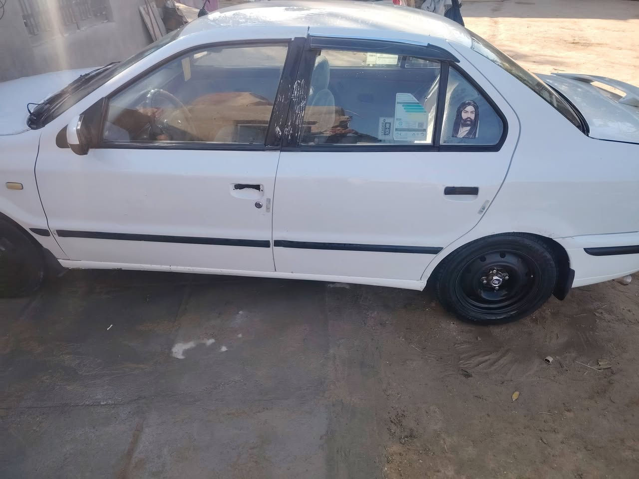 سلام عليكم للبيع سياره سمند موديل 11 رقم انكليزي بسمي محرك بعده جديد شرط يعني مكفول كير تبريد ثلج سياره حلوه مال جناي مكفوله من ضربه قويه
السعر 38 وبيه مجال قليل 
 ***********
