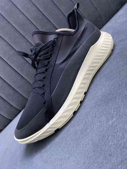 Ecco st1-lite…بالەی ئەوڕۆپی مارکەی ئیکۆ ئۆرجنال ئەسلی قیاس ٤٣..خاوێنی ٩٩/١٠٠ حذاء باله اوروبى ماركه ايكو اورجنال اصلى قياس ٤٣..الضافة ٩٩/١٠٠  هم يلبس ٤٢.٥..و ٤٣.. يوجد توصيل للجميع المحافظات ***********
