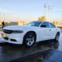 جراند شيروكي ٢٠١٧ • ابيض صدفي • مكينة وكير جدد