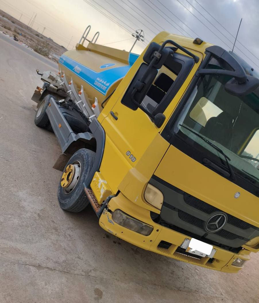 للبيع تنكر اتيكو مديل 2005 6برغي كير عادي تانكي 8طن سياره سبرنك رقم بغداد الماني تحويل ثاني يوم سياره جاهزه للشغل السعر 170وبيه مجال الشراي يتصل مكانه البصره ***********.
