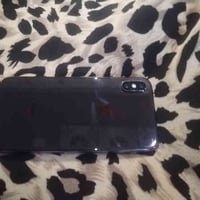 آيفون X • ٦٤ • حي النداء