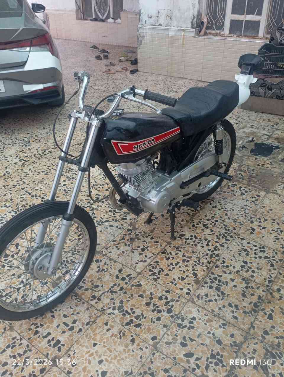 السلام عليكم دراجه للبيع مفتوح ولفات كلك كلك كلك سعر 575 وبيها مجال مكان ناصريه مركز  شراي راسلني ماتشتري لاتراسل ***********
