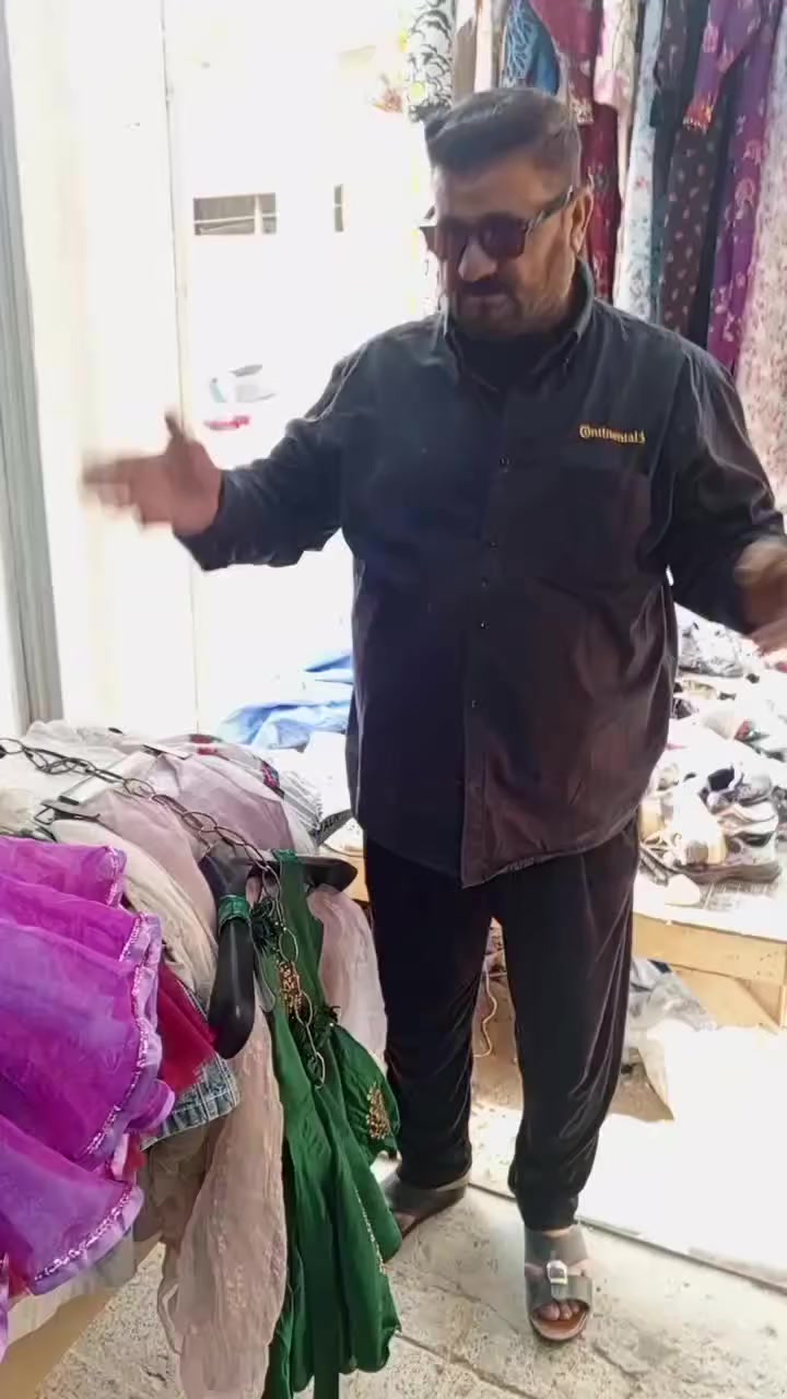 فستان بناتي اطفال 
السعر قطعتين 5000لاف 
العنوان قضاء الحي قرب محلات ناجي 
للجمله


**إذا كنت صاحب هذا الإعلان وتريد حذفه لأي سبب، رجاءا أرسل رسالة إلى الدعم الفني**