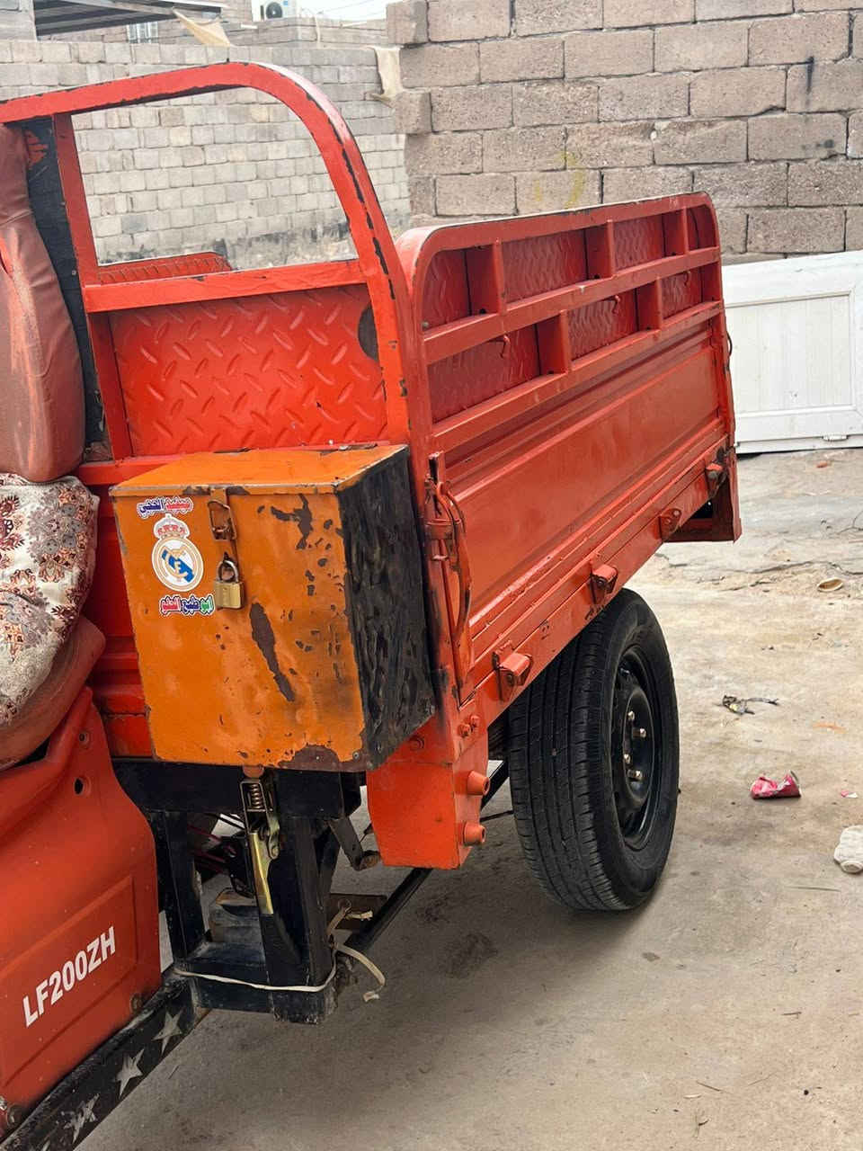 سلام عليكم عندي ستوتة البيع ليفان مديل 18ستوتة جهزه من كلشي ستوتة اورق مكاني بصرا الهارثه غرب سيد سامي شراي راسلني خاص *********** هاذ رقمي
