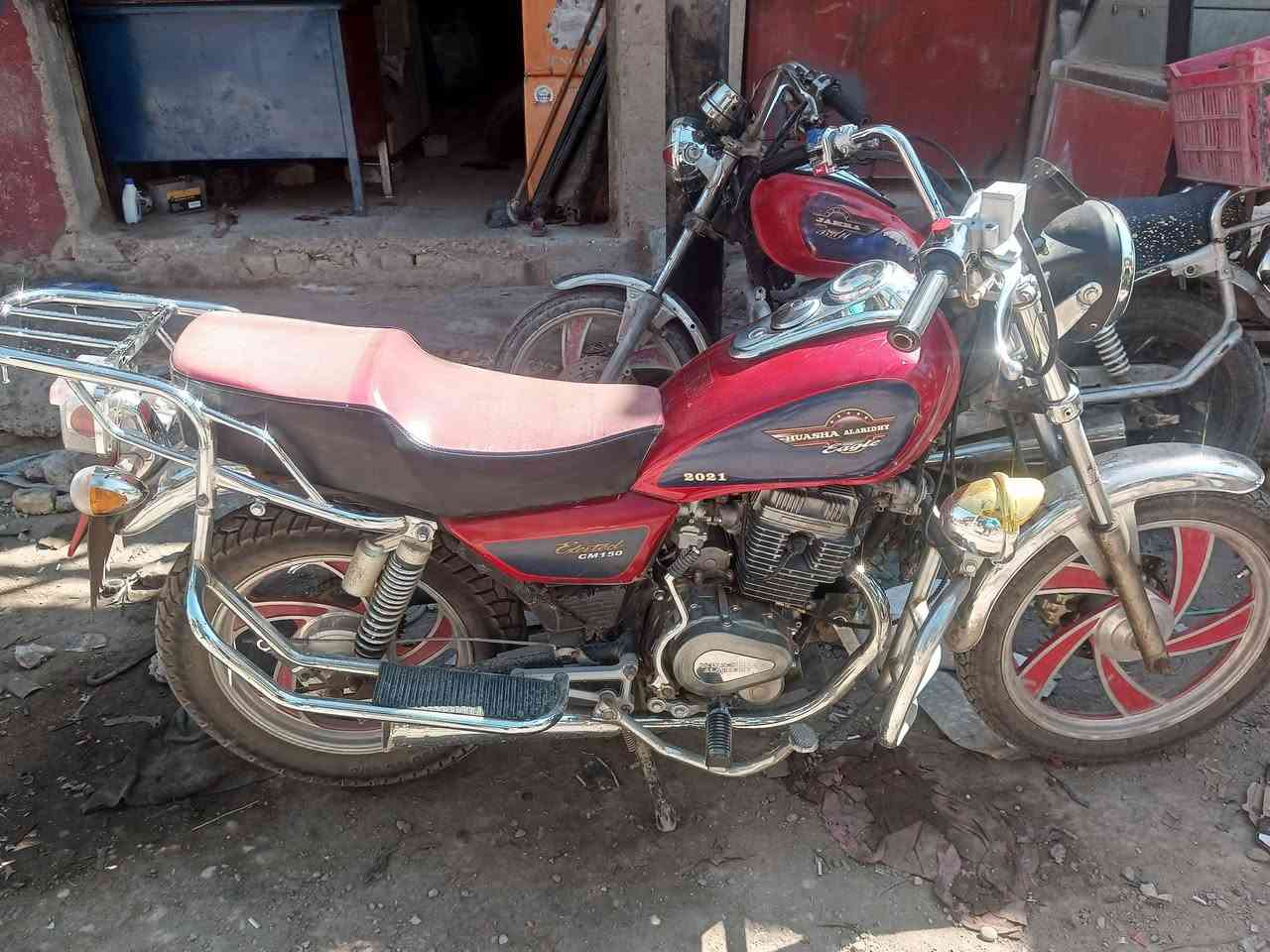 دراجه هويشا للبيع
موديل 21 اوراق اصولي 

للاتصال ***********
