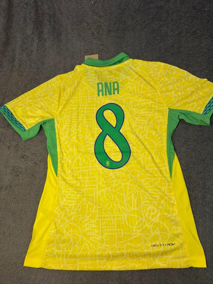 منتخب البرازيل اصلي علشرط تفحص خامه لكيرا فول شرط وكاله صنع في البرازيل قياس M


**إذا كنت صاحب هذا الإعلان وتريد حذفه لأي سبب، رجاءا أرسل رسالة إلى الدعم الفني**