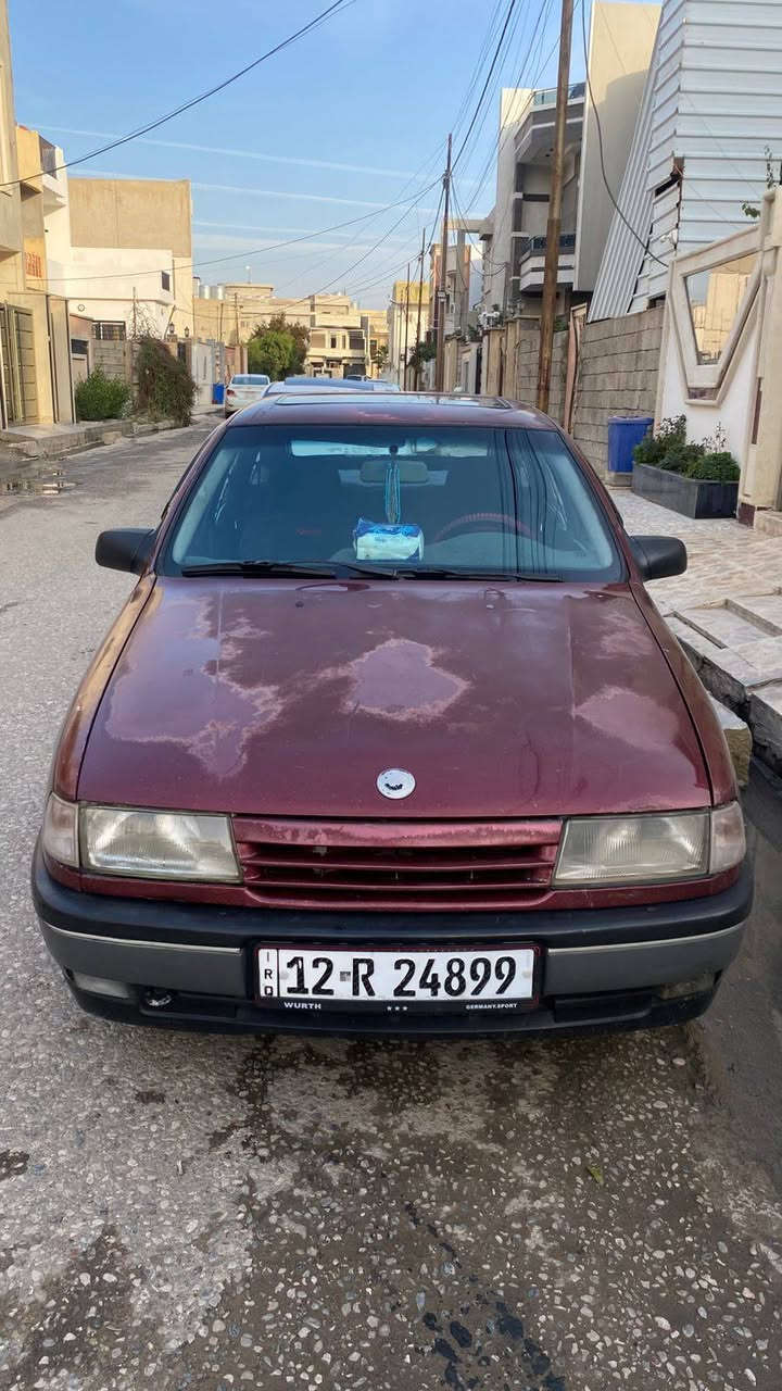 السلام عليكم
اوبل فكترا موديل 94
حجم 20
سنويه 29
رقم نينوى مسطرا
شرعي بل موصل
كابون بانزين
كير +مكينه شرط
طخم امامي خلفي جديد
تدفئه
كهربائيات كلو شغال
سياره شرط من دعاميه للدعاميه بدون صبغ بدون معجون  مصلح داير ورا جهت نفر جها وحدا
السعر 43 وبيها مجال
***********
***********
