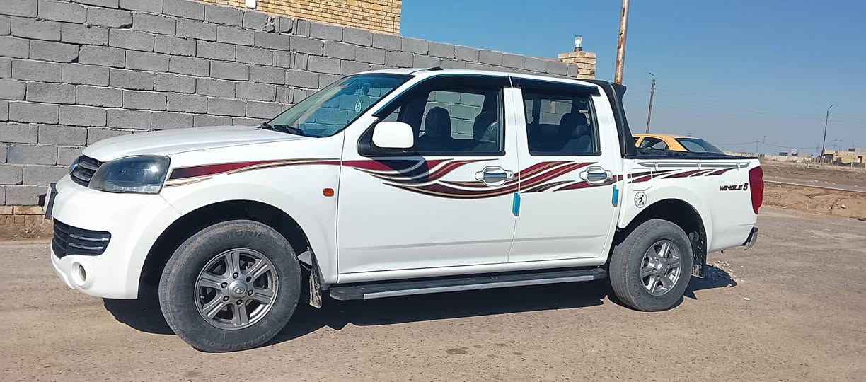 للبيع بيكم كريت ويل 2021رقم قادسيه سياره مكفول كفاله عامه من كلشي كير مكينه حداديه تخم تاير تبريد تتفئه علا وضع الشركة سياره جديده كلش حلوه وجاهزه مكاني ديوانيه مكلف بنشر الشراي يتصل ***********
