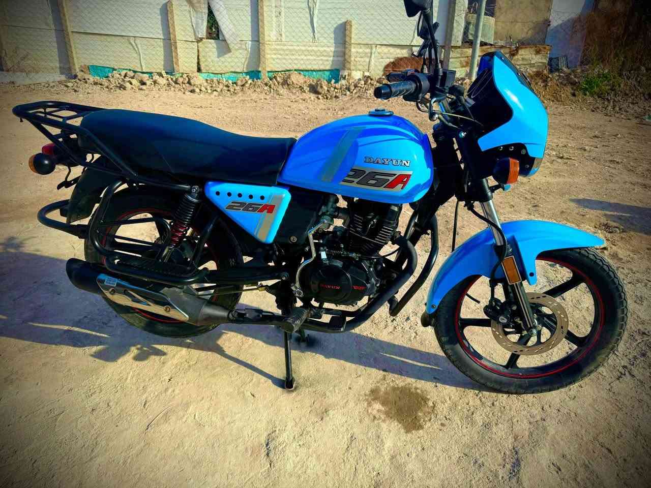 السلام عليكم
دراجه دايوان 
‏موديل 2023

‏دراجه جديده احله من الصور برغي 🔩ما مفتوح بيها الدراجه مرقمه رقم بابل بسمي مداور ثاني يوم سنويه كامله 
الدراجه اي نقص ما بيها كلشي بيها شغال المحرك 150  
مطلعها من الوكيل على ايدي

السعر المطلوب 2250
 وبيها مجال 

‏العنوان حله ابي غرق للاتصال ***********

‏
