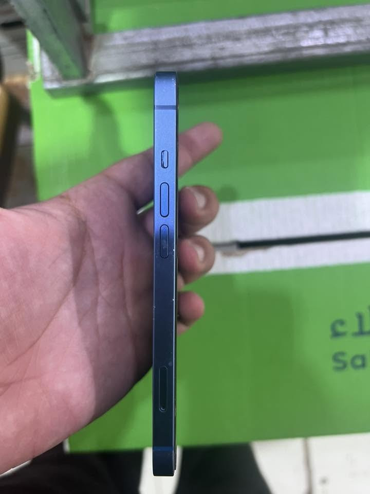 13 Blue 128GB

🔹 اللون: أزرق
🔹 السعة: 128GB
🔹 صحة البطارية: 93%
🔹 نسخة أمريكية A2482
🔹 الجهاز نظيف جداً، خدوش استخدام بسيطة جداً
🔹 جميع الوظائف تعمل بكفاءة بدون أي مشاكل
🔹 مع الكيبل الأصل


**إذا كنت صاحب هذا الإعلان وتريد حذفه لأي سبب، رجاءا أرسل رسالة إلى الدعم الفني**