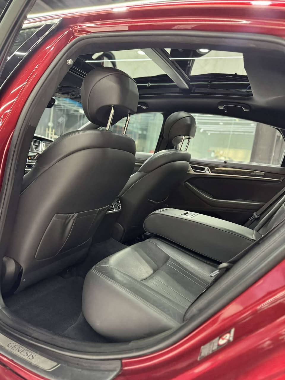 � للبيع جِنِسِس G80 2020
محرك 3.8 تنفّس طبيعي – قوة ونعومة

ماشية 77000 km

✨ فول مواصفات

🔹 السيارة بحالة ممتازة

🔹 بيها باب خلف السايق صبغ

🔹 الجامر الخلفي صبغ

🔹 استخدام نظيف وتفحص على راحتك

📑 شرط التحويل موجود

💺 فخامة وراحة مع أداء معروف

💰 السعر: 247

📍 موقع السيارة: كركوك

📞 رقم التواصل: ***********

للجادين فقط �
