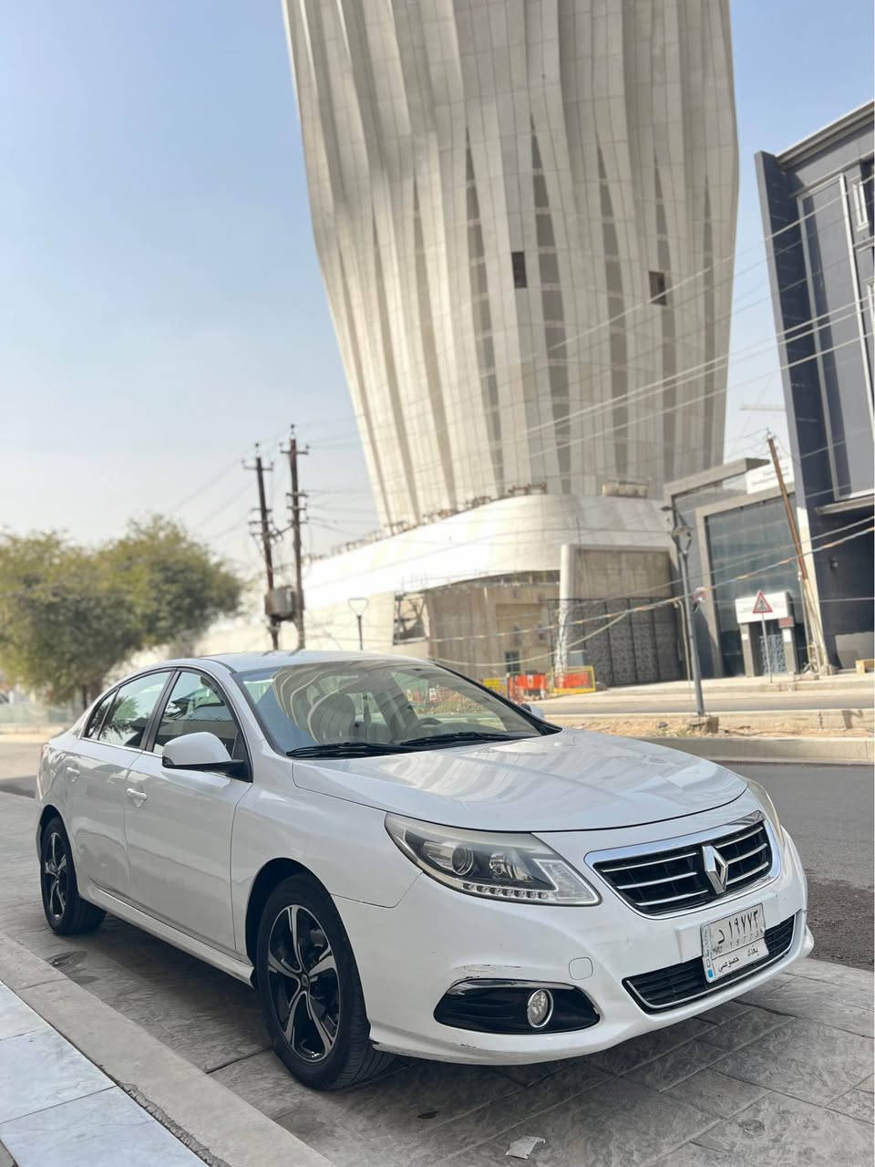 السلام عليكم 
رينو سافران 2016 
استلام شركة 
ماشية 80الف 
 4 سلندر 2000 
كير ومكينة مكفولات 
السيارة جاهزة مابيها نقص
السعر 98 
مكان السيارة كرادة 
*********** بغداد, العراق
