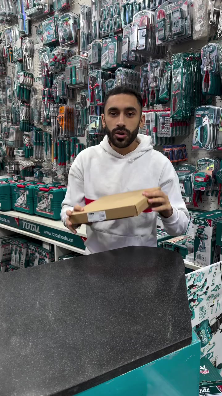 شعر ماكينة صنفره ٩ بوصه 1050 وات

للتواصل 01028090122📱
للتواصل واتساب https://wa.me/201028090122
📍 العنوان المنصوره الحسينيه أمام سور المحطه بجوار الكنيسه 
متاح شحن لجميع المحافظات 🚛

#Total
#TOTAL
#توتال
#Tools
#عدد
#بدوي


**إذا كنت صاحب هذا الإعلان وتريد حذفه لأي سبب، رجاءا أرسل رسالة إلى الدعم الفني**