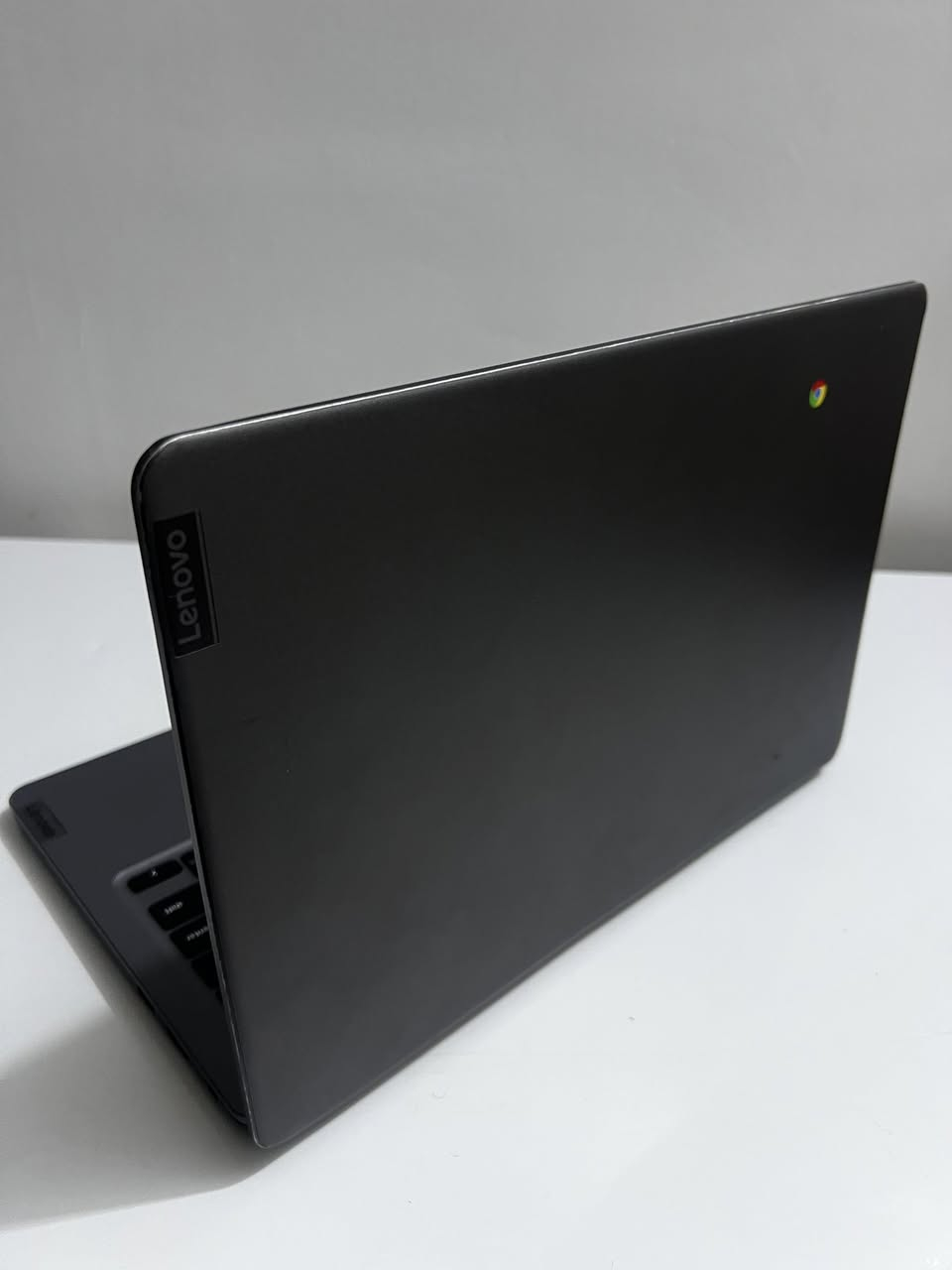 لابتوب للبيع شباب السعر 75 الشراي يجي خاص


**إذا كنت صاحب هذا الإعلان وتريد حذفه لأي سبب، رجاءا أرسل رسالة إلى الدعم الفني**