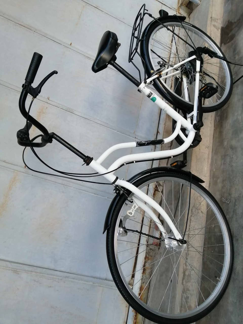 سلام عليكم
وصول وجبة جديدة
بايسكل للبيع باله ياباني حجم 26 سته كير و حساس ياباني اصل سوبر لوك بالكارتون نظافة100%

عنوان محل :كركوك حرية _مقابل تكية و جامع شيخ محمد _يم ملعب دولي شورجة.
رقم موبايل :***********
