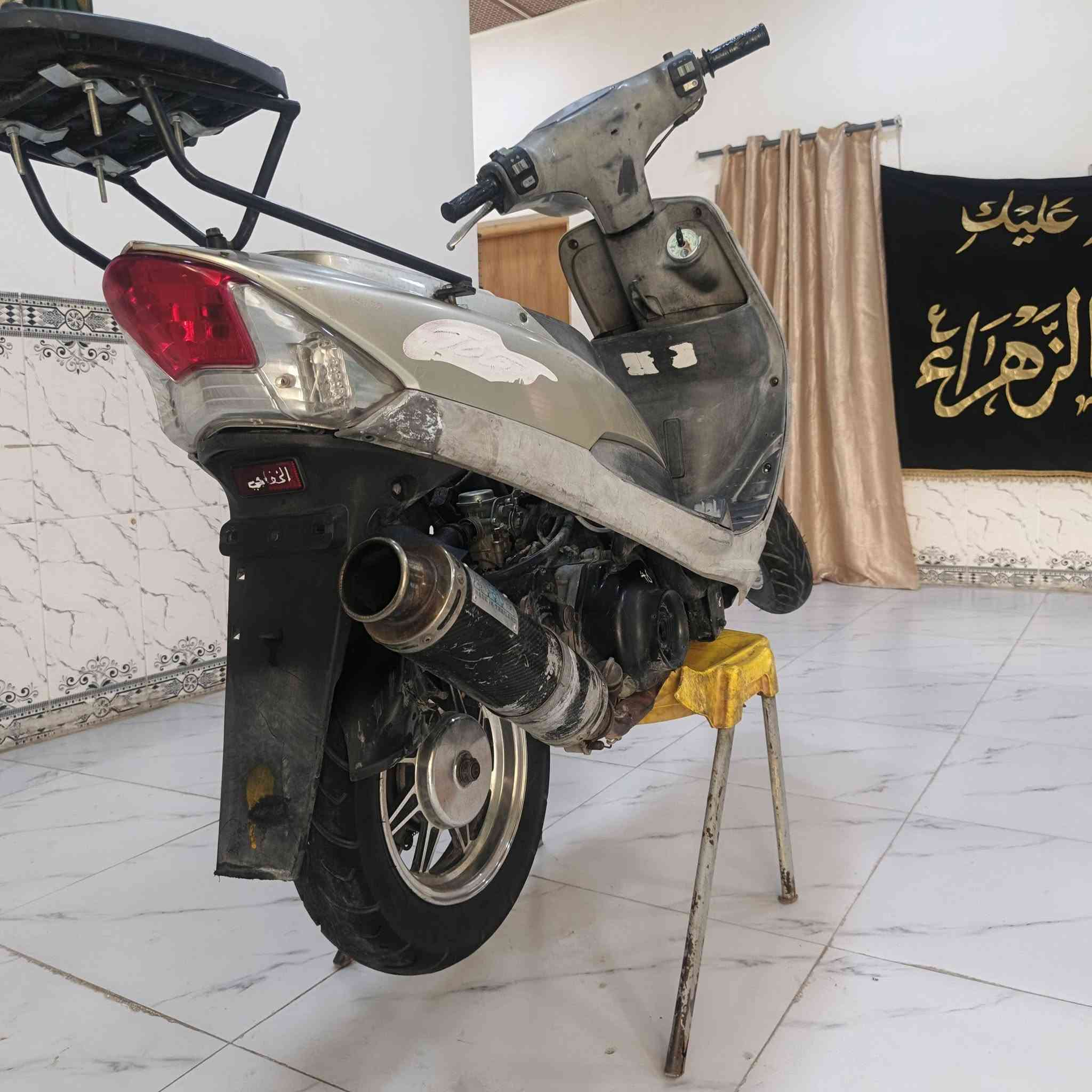 السلام عليكم منغولي للبيع الدراجه بلاديه شلعه ومعدل فول السعر ٦٠٠وبيهه مجال قليل
***********
