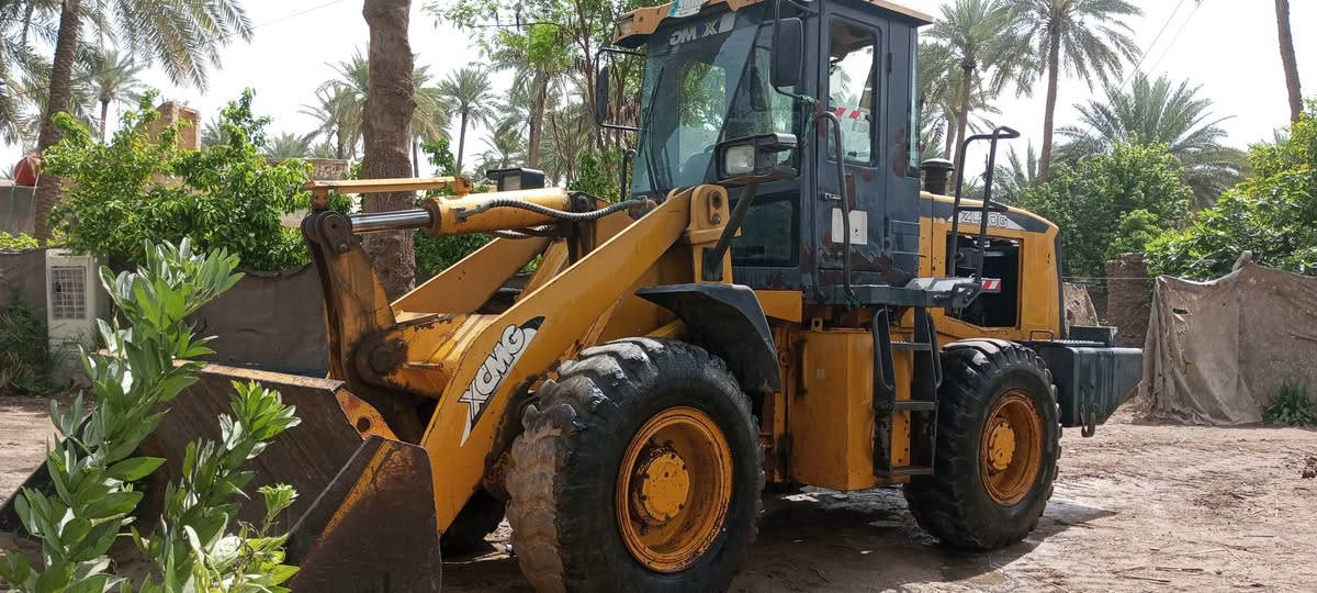 سلام عليكم زت الحجم 30رقم واسط السعر معروض 2وبيه مجال للبيع او مراوس ب46وانطي فرق ***********
