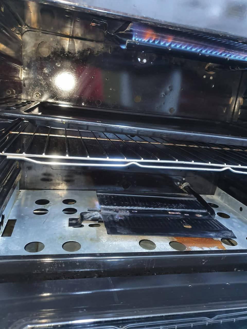 طباخ للبيع  يونيو اير مصري نضيف كولش نضافته 80٪سعره 225 العنوان بغداد شارع فلسطين شراي يتفضل خاص   والعنده اثاث بيت غرف نوم مستعمله للبيع يدزهن خاص ابيعهن بعموله بعد للبيع


**إذا كنت صاحب هذا الإعلان وتريد حذفه لأي سبب، رجاءا أرسل رسالة إلى الدعم الفني**