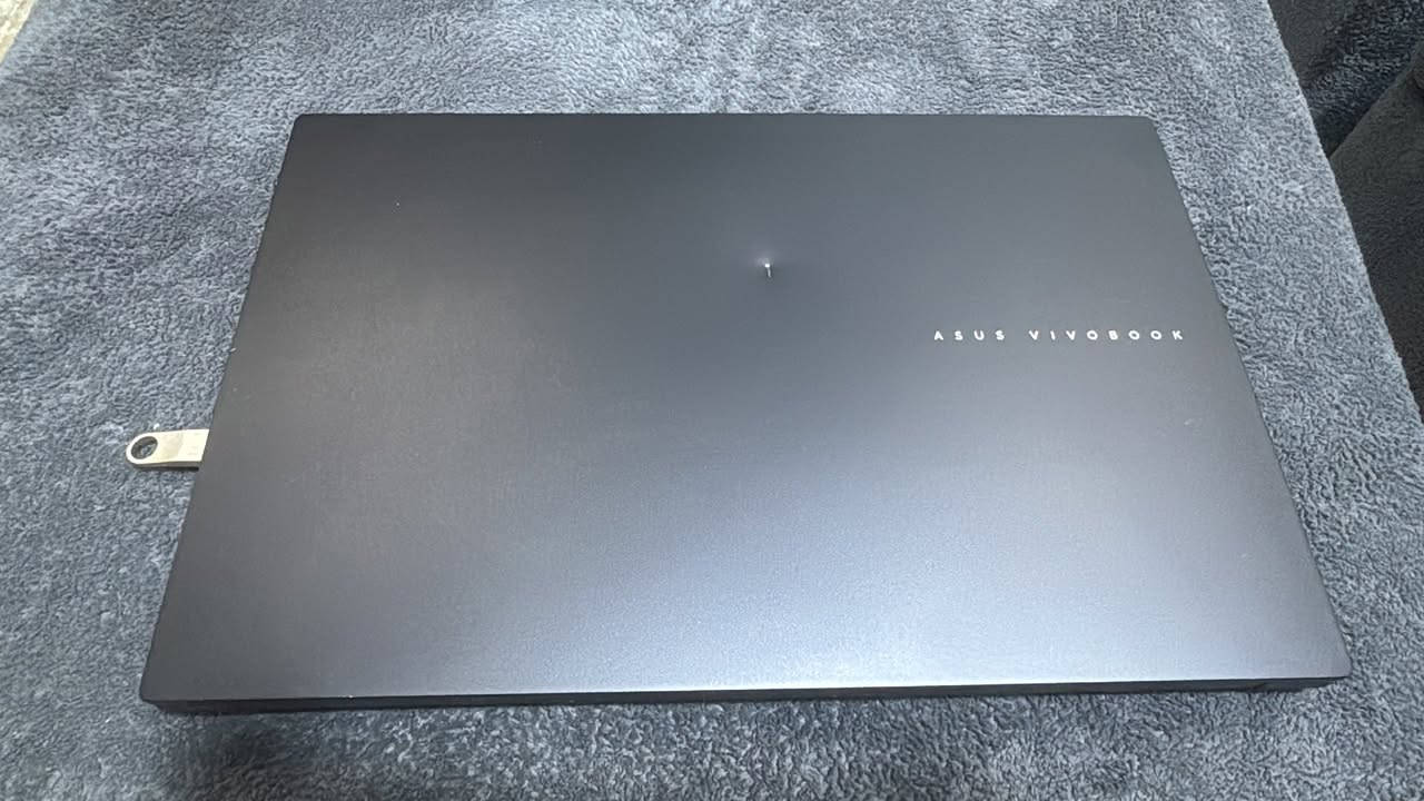 للبيع  laptop Asus vivobook 15 pro
Rtx 4060 8g

Ram 24

Screen Oled 120H - 3k

Cpu : intel Ultra 9 185 Ai

M2: 1 tera 

System : windows 11

Price : 65000

استخدام مرات معدوده  ، معايا بقاله تقريبا سنه


**إذا كنت صاحب هذا الإعلان وتريد حذفه لأي سبب، رجاءا أرسل رسالة إلى الدعم الفني**