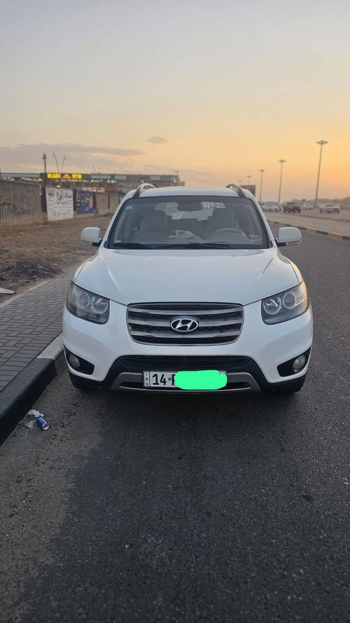 سلام عليكم سنتافي ٢٠١٢ رقم بصره نكلزي ١٤ بسمي  تحويل مباشر 
خليجي سياره كفاله عامه  لا ضربه ولا صبغ ولا تبديل  بيها سونار سياره وأخذ افحص وين ما يعجبك مال جناي 
فول مواصفات  شاشه فتحه بصمه كشنات امامي كهربائي كشنات جلد تبريد٣ قطع محرك ٤ سلندر لا تنقيص ولا تبخير حداده تخم تاير  مكاني بصره شط العرب الصالحيه  السعر ١٥٥ وبيها مجال
الشراي يتصل وانا خادم 
 ***********
