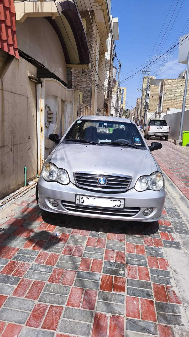 جيلي موديل 2013 ck
السيارة بلاديه 

ماشيه 45 الف 

تخم تاير سبير الشركه  

السنويه باسمي مجدده 2029 

***********
