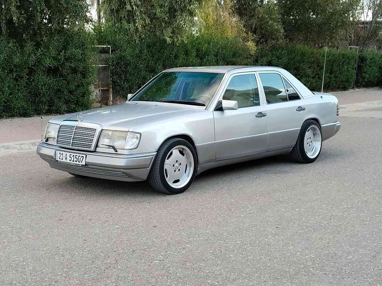 مارسيدس دب حجم 300 موديل 89 محدث 92 محرك 3000 رقم سليمانية جديد دولي سنوية جديد الغاية 2029 شرط تحويل قواعد دبلات سليمة صبغ عام جمالية بدون خياس بدون ضرب تبريد ثلج ABS كهربائية شغالة جام كهرباء اربع تايرات جديد سنترلوك سعر 67 مكاني كركوك ***********
