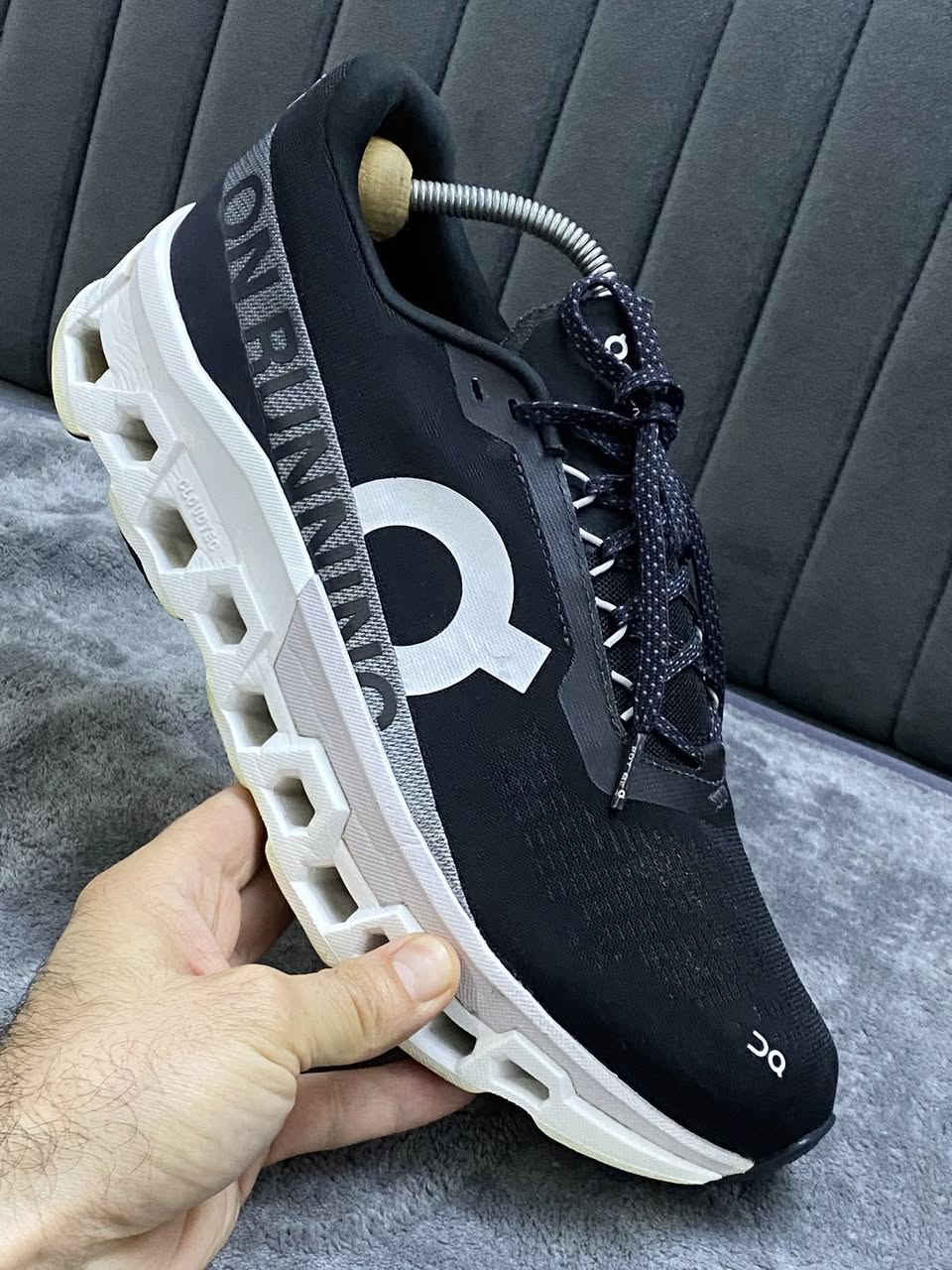 بالەی ئەمریکی مارکەی ئۆن مۆنستەر on-monster..ئۆرجنال ئەسلی قیاس ٤٧..خاوێنی ٩٥/١٠٠ .درێژی ٣٠ سم…حذاء باله امريكى ماركة اون اورجنال اصلى قياس ٤٧..طول القدم ٣٠ سم..النضافة ٩٥/١٠٠..يوجد توصيل ***********
