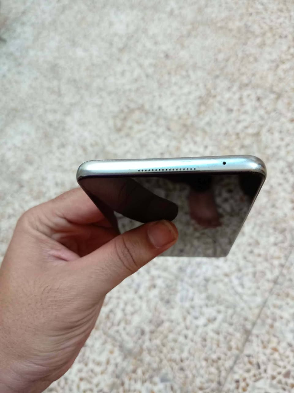 هونر x9 ذاكره ١٢٨ رام ٨+٢    ٦٠فريم بوبجي نظيف شرط ما مفتوح بدون ملحقات السعر 130 موصل أيمن ***********

