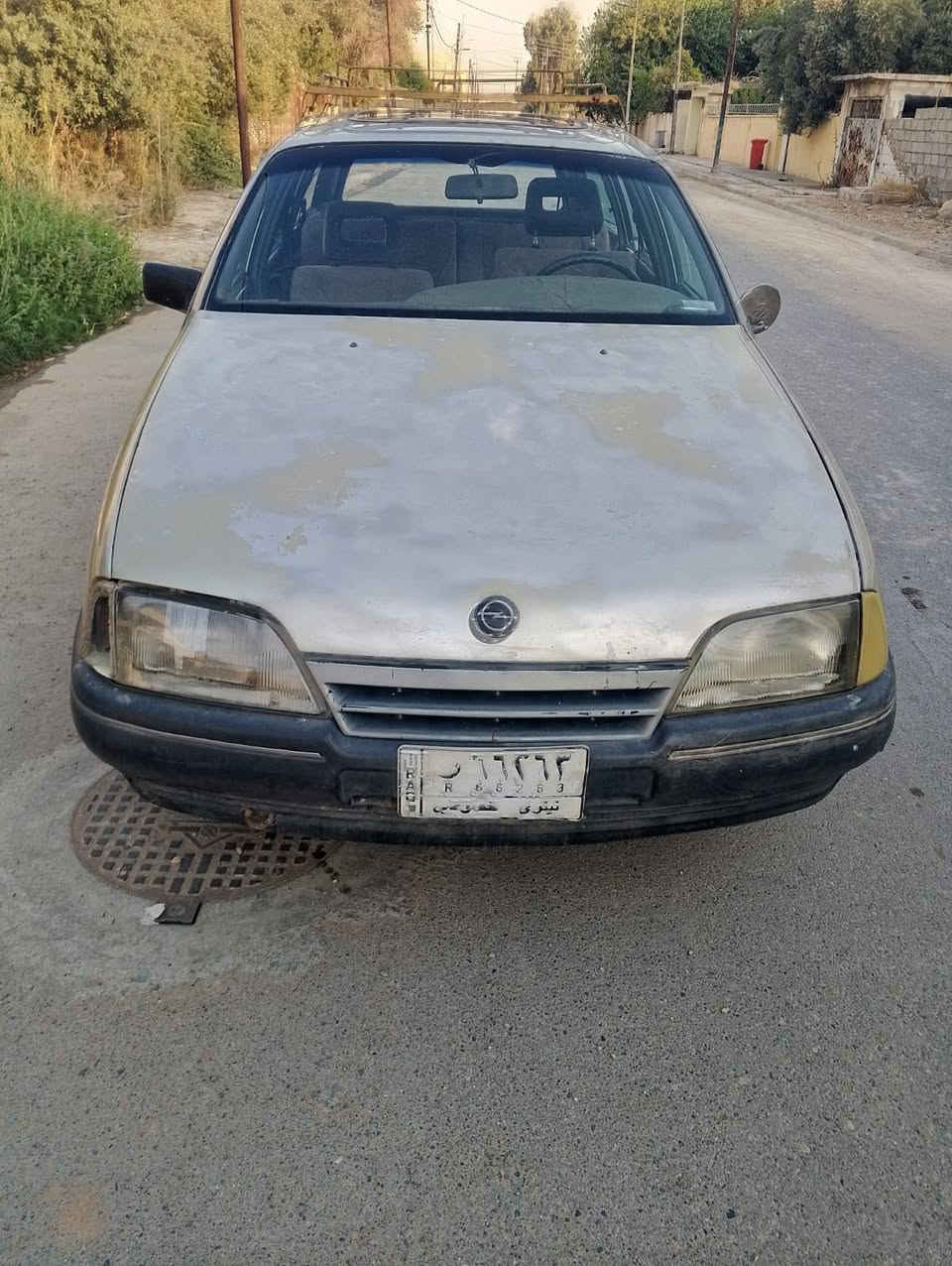 السلام عليكم من رخصة مدير الكروب متاح سيارة اومكةموديل88 موصل حي الجوسق ***********
