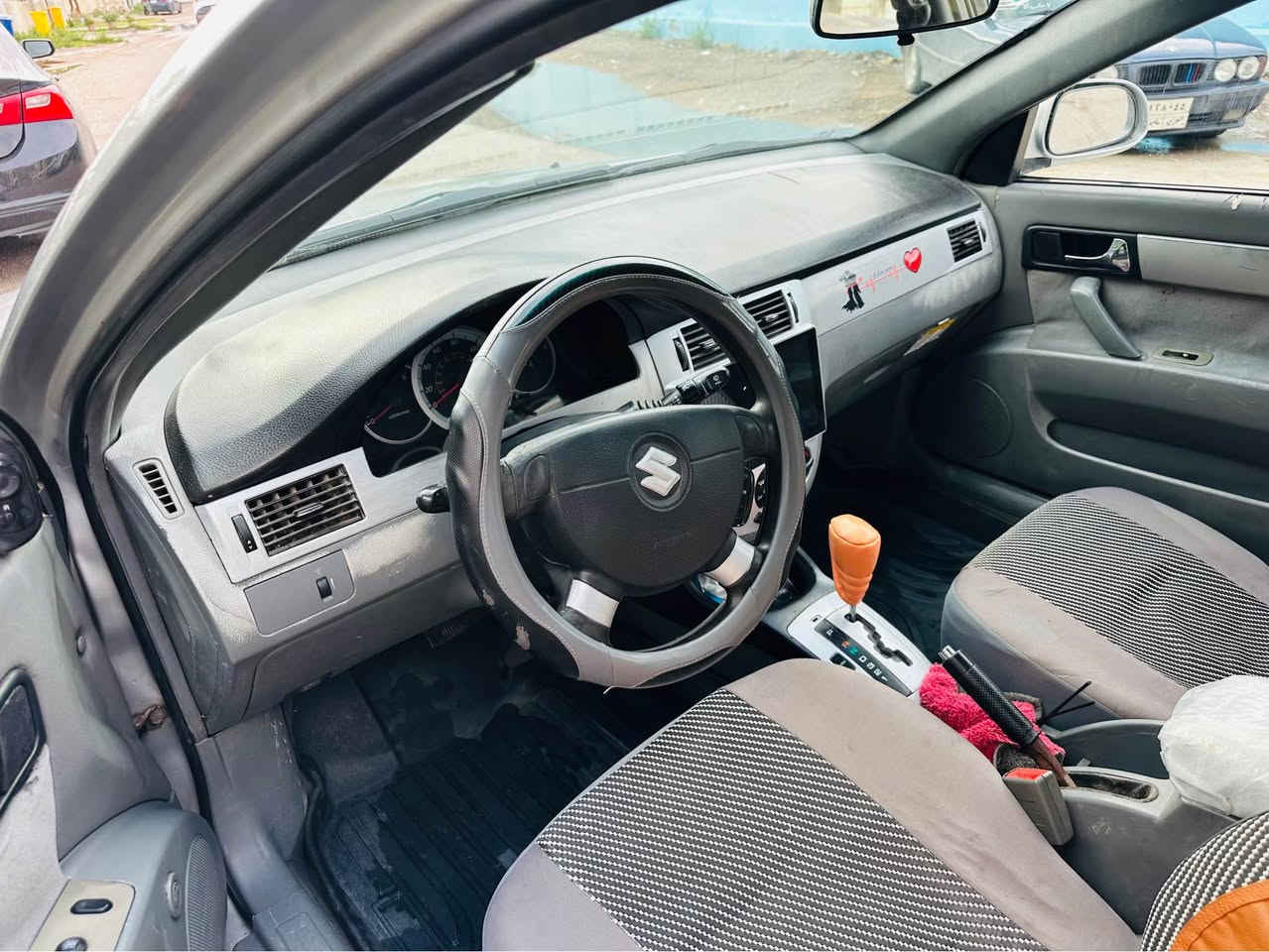 السلام عليكم 
للبيع اوبترا 
موديل 2007امريكي 
السياره مصبوغه عام جماليه
رقم بغداد الجديد
مكينه 2000
كير اوتماتيك 
كير محرك صدر تبريد تخم تاير السيارة جاهزه 
السعر 54وبي مجال 
عنوان بغداد حي الجامعه 
للاستفسار *********** بغداد, العراق
