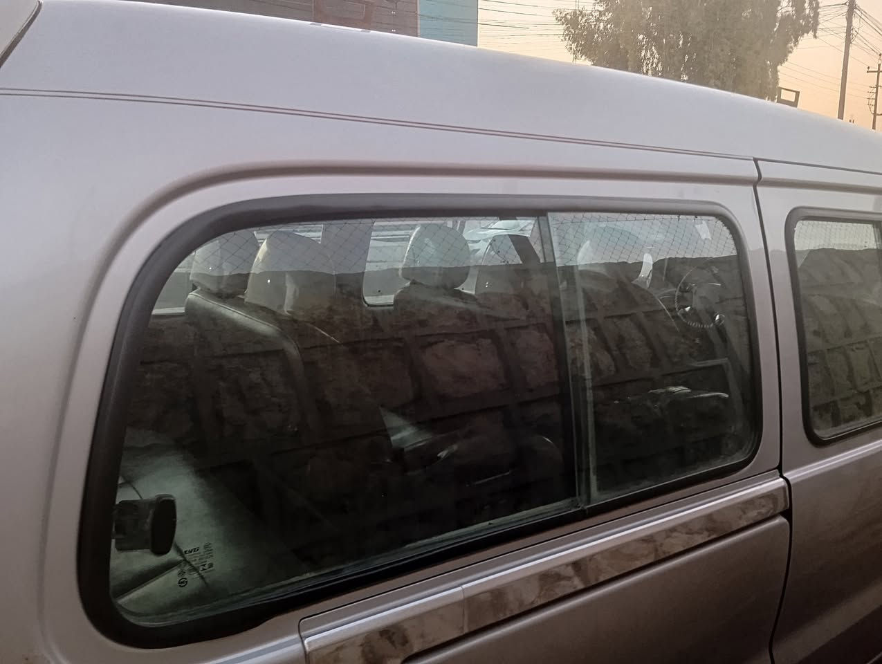 السلام عليكم 
زوج جامعات خلفية سلايد يرهم من موديل 1998-2007للبيع السعر 150 ألف للاتصال ***********
مكاني الموصل
