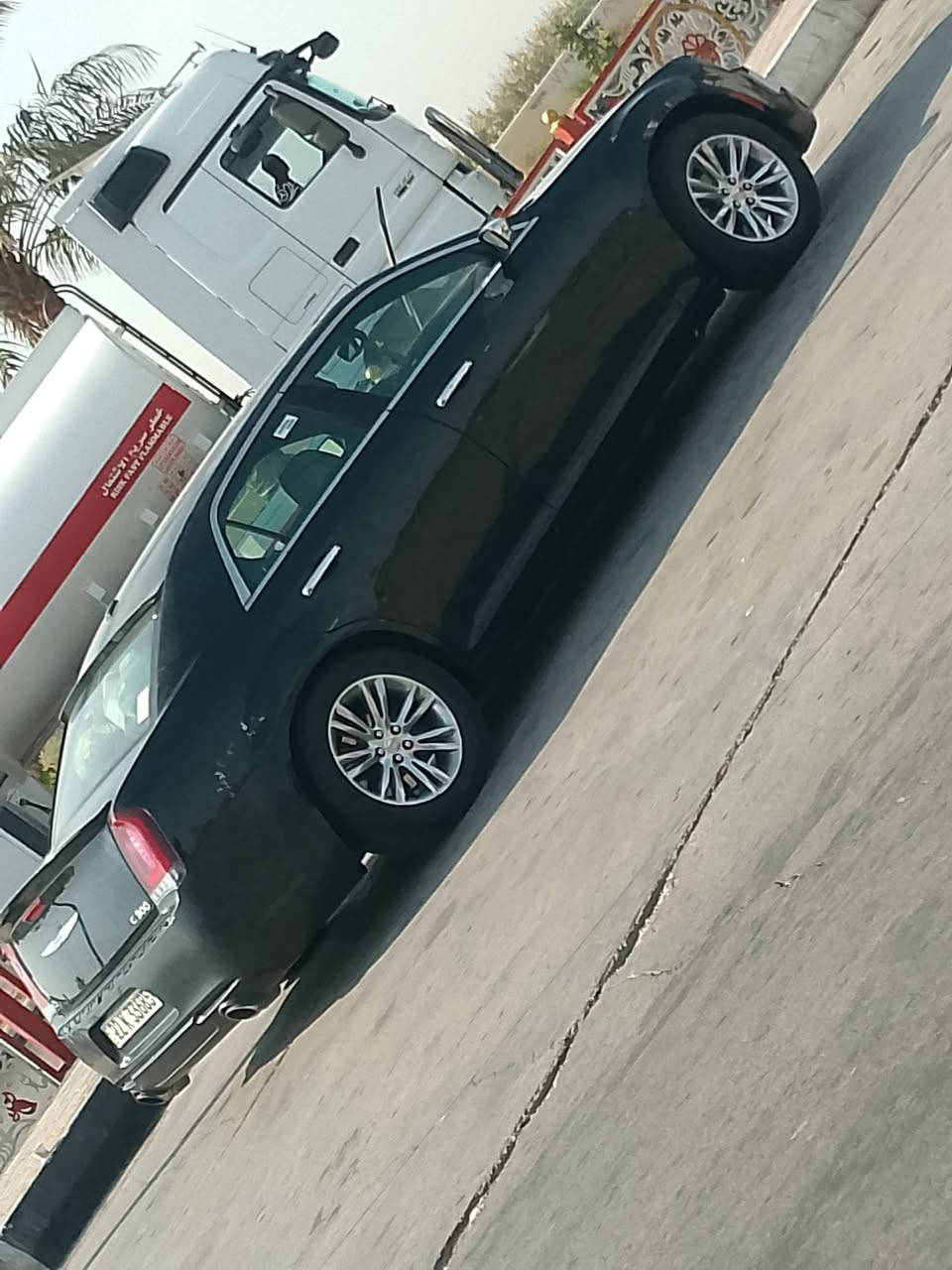 السلام عليكم اوباما للبيع موديل 14 اصل سياره فول واحد على واحد مواصفات محدثه ظهر ظهر وبكم سعر 140 سياره بيها صب رقم الهاتف ***********
