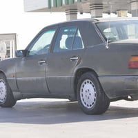 مارسيدس دب 1991 مكينه وكبر بطه 2500 بيع او مراوس السعر 36 تلفون 078001...