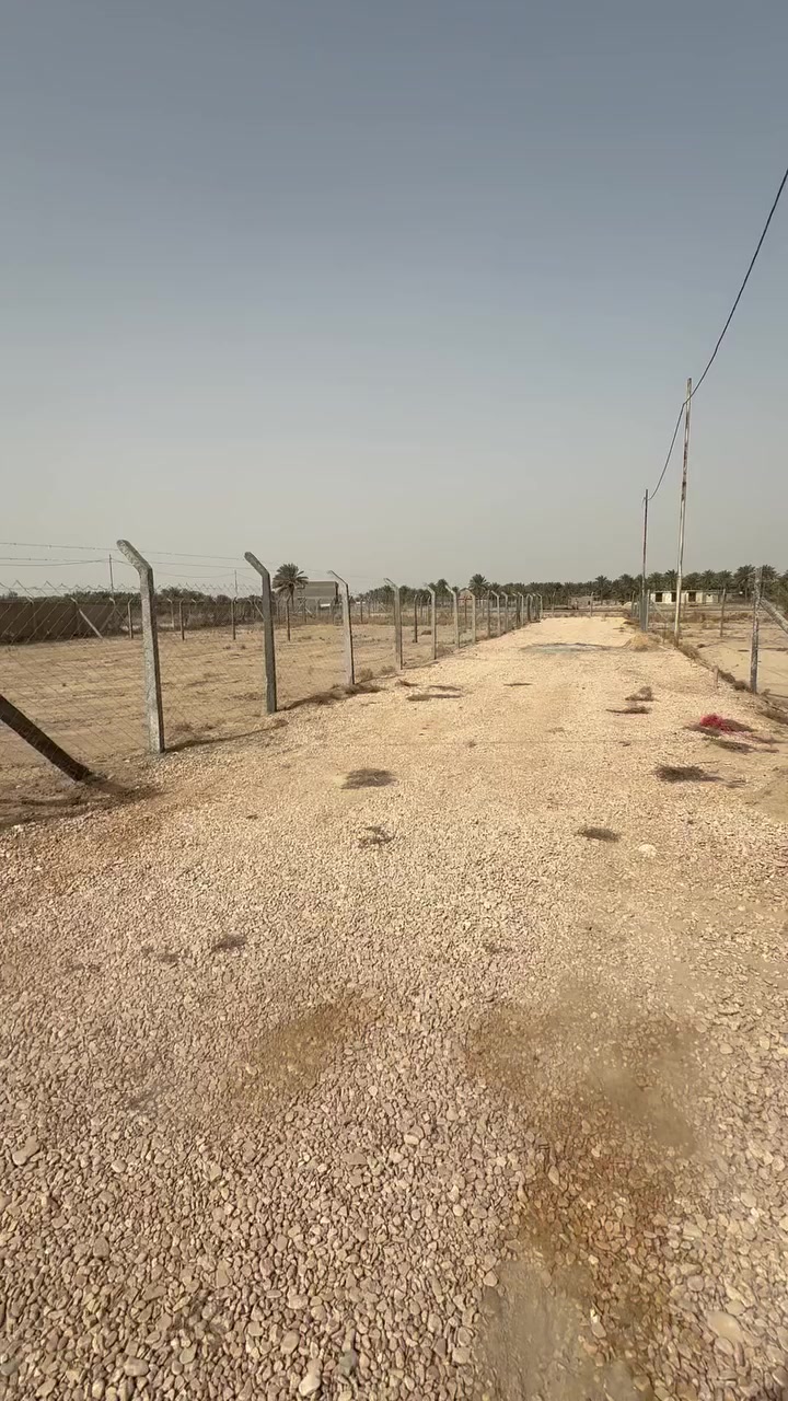 قطعه ارض للبيع طابو زراعي سند 25 تحويل مباشر المساحه 600 متر العنوان بابل ورديه خارج مقابل محطه المقادير السعر 80 مليون 
للاستفسار ***********
